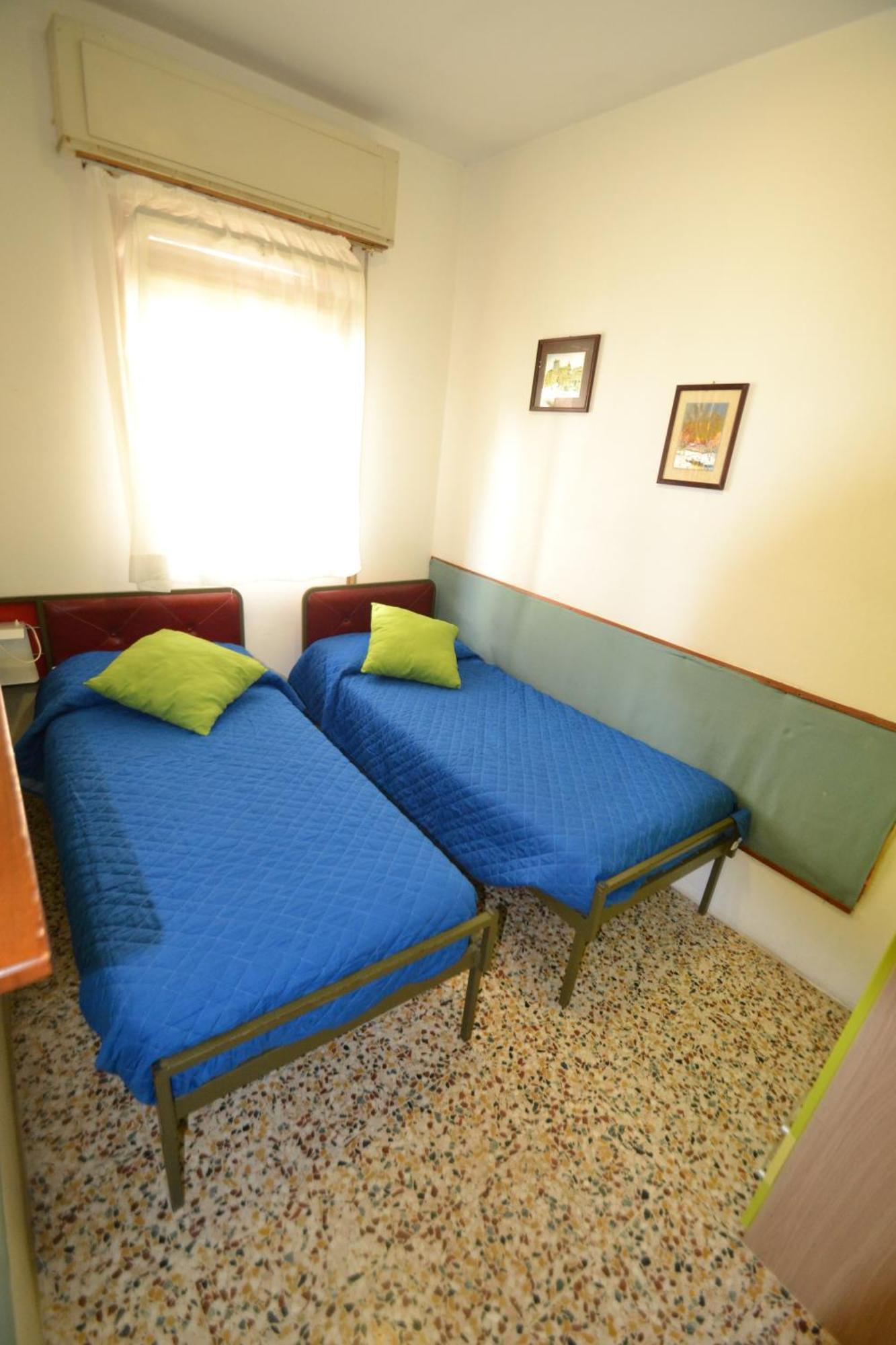 Campiello Apartment Бибионе Екстериор снимка