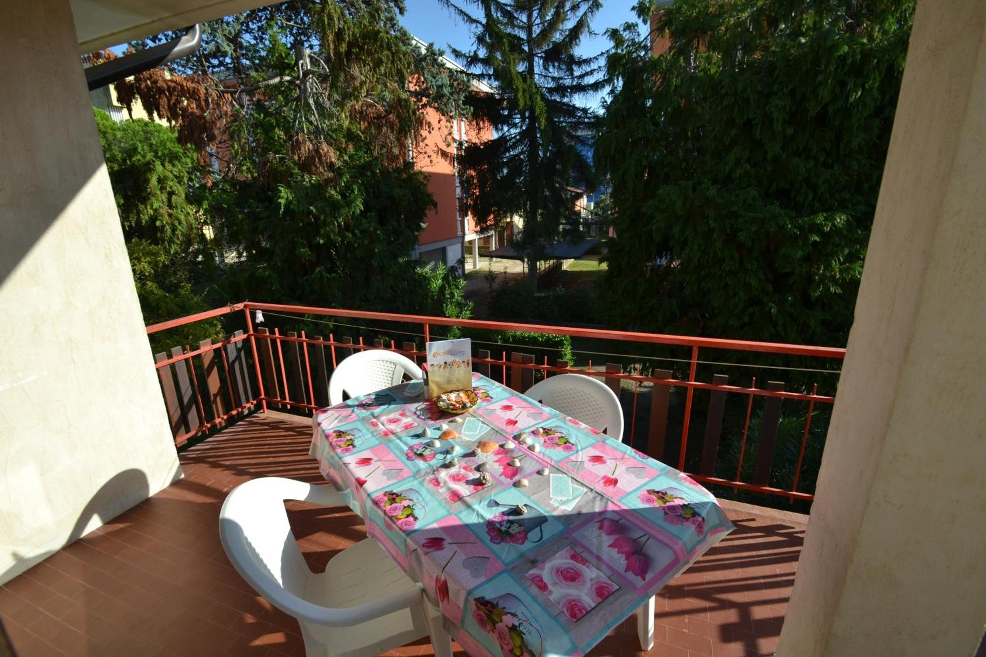 Campiello Apartment Бибионе Екстериор снимка